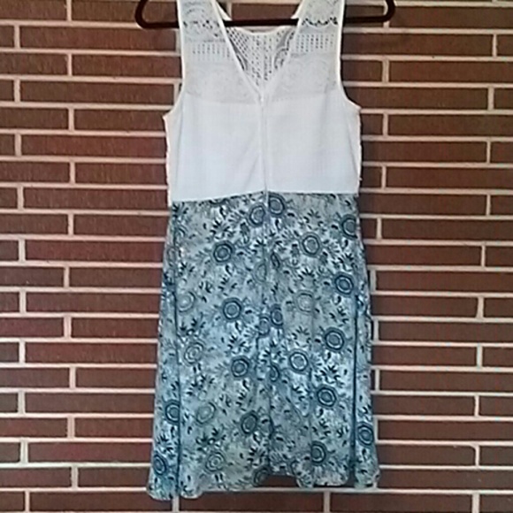 Cute summer dress - Picture 2 of 3